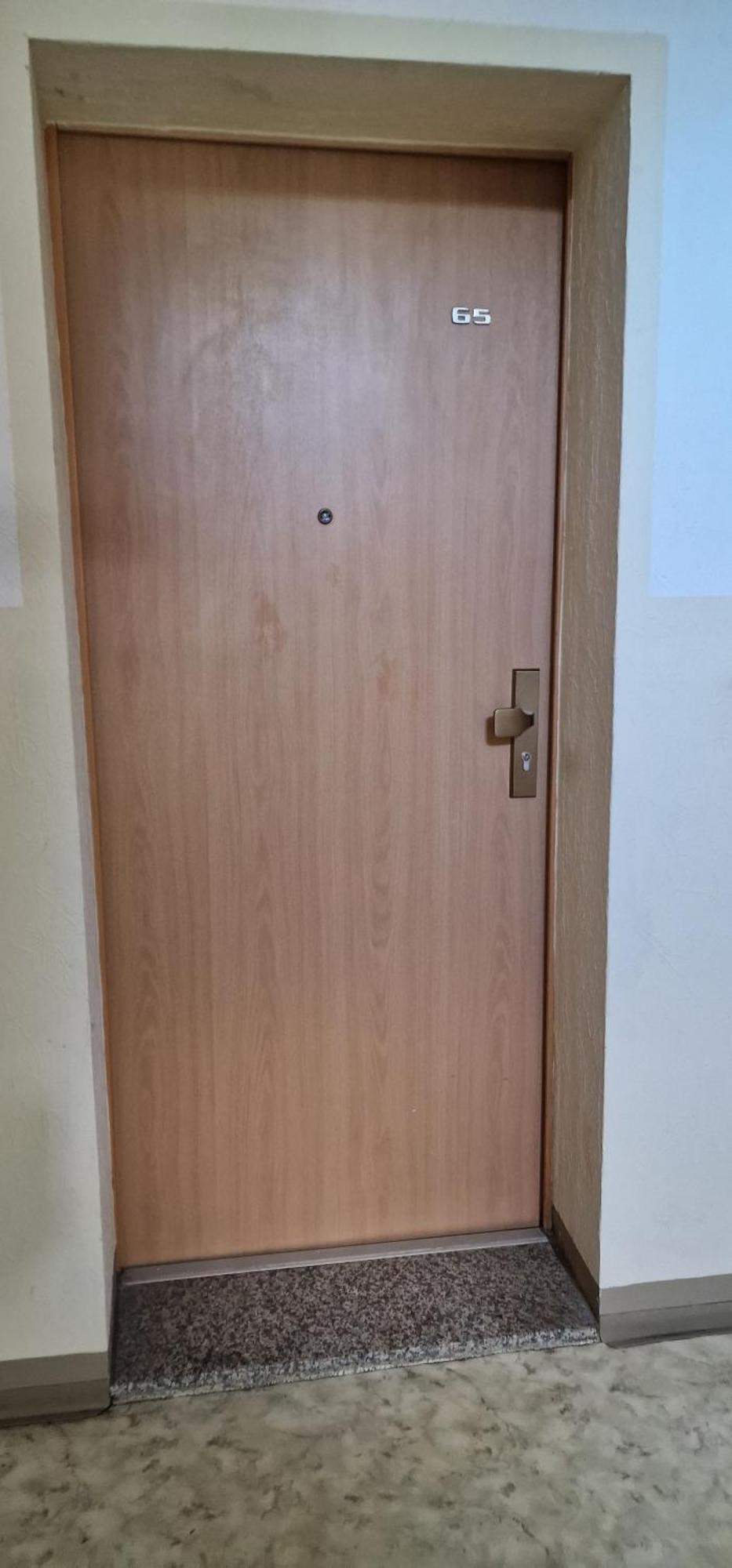Zentrum Apartment - Oled Tv - Ps4 - Balkon - Parking Кемниц Екстериор снимка